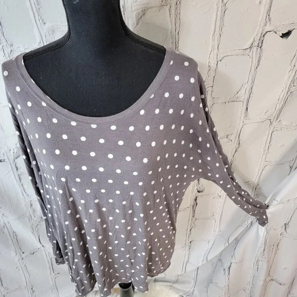 Zara Basic‎ Long Sleeve T-Shirt Gray White Polka Dot Zipper Back Pullover Tee M - Picture 2 of 9